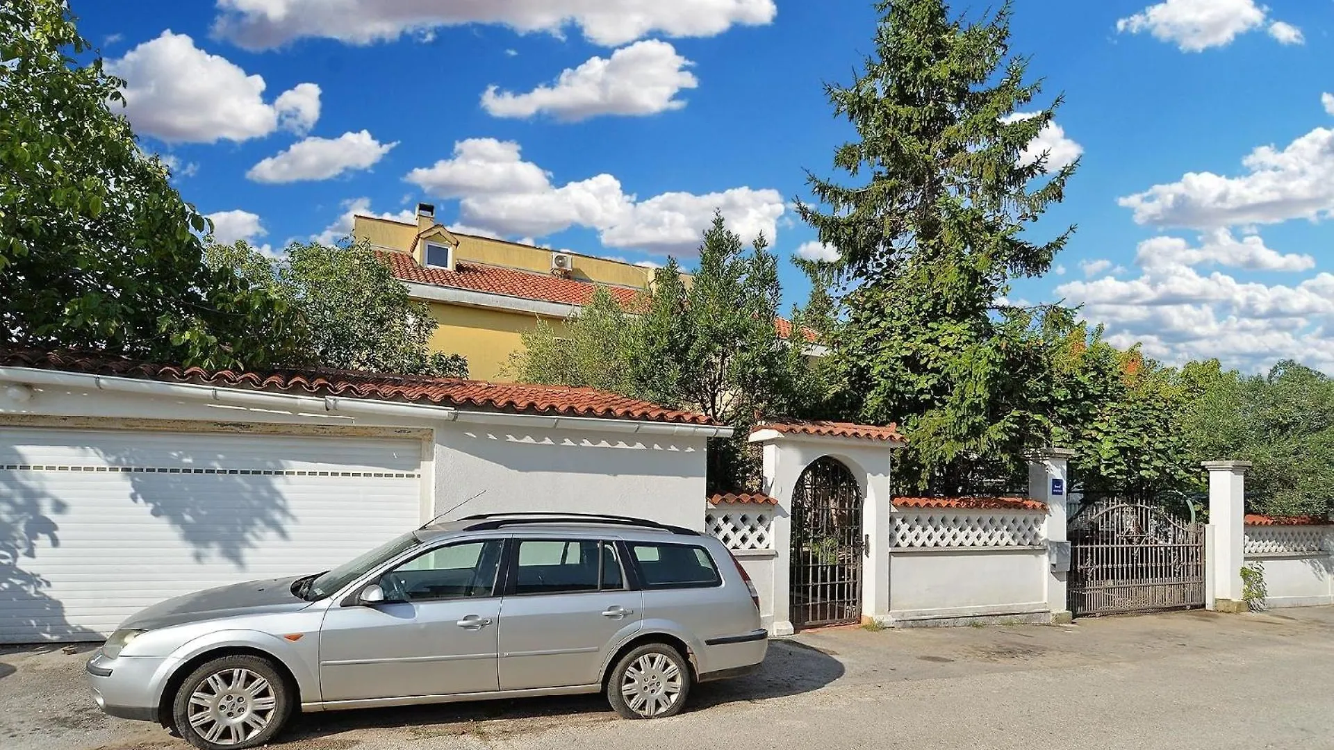 Ferienwohnung Fuer 8 Personen Ca 120 Qm In Fazana-Surida, Istrien Istrische Riviera Valbandon 0*,  Hırvatistan