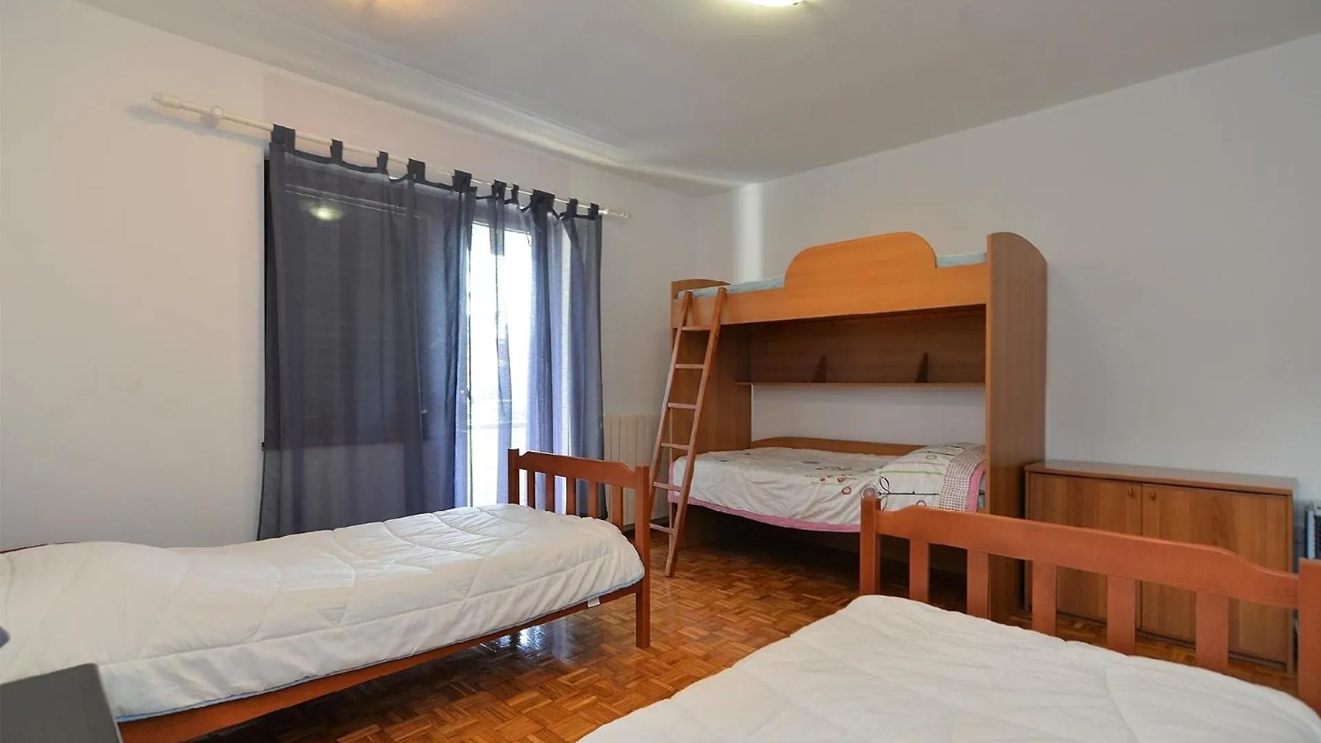 Ferienwohnung Fuer 8 Personen Ca 120 Qm In Fazana-Surida, Istrien Istrische Riviera Valbandon Daire